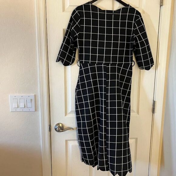 zaful A line dress Size 8 black and white - Picture 2 of 3